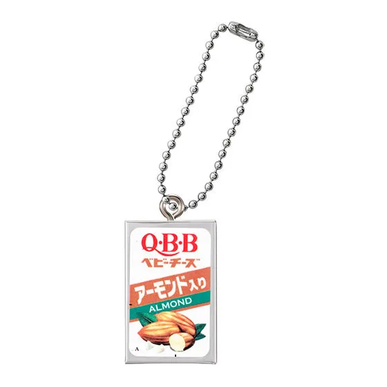 Q・B・Bベビーチーズ　ミニチュアチャーム アーモンド入り
