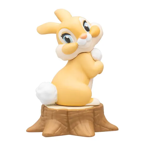 Disney Bambi ならぶんです。 ミス・バニー