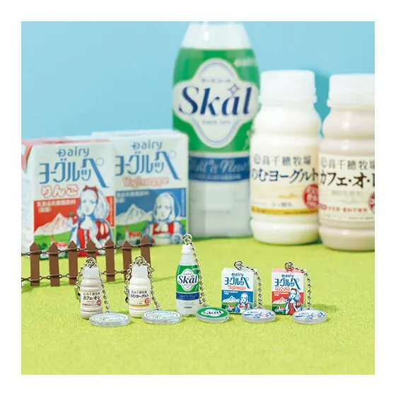 Dairy南日本酪農協同 ミニチュアチャームコレクション イメージカット