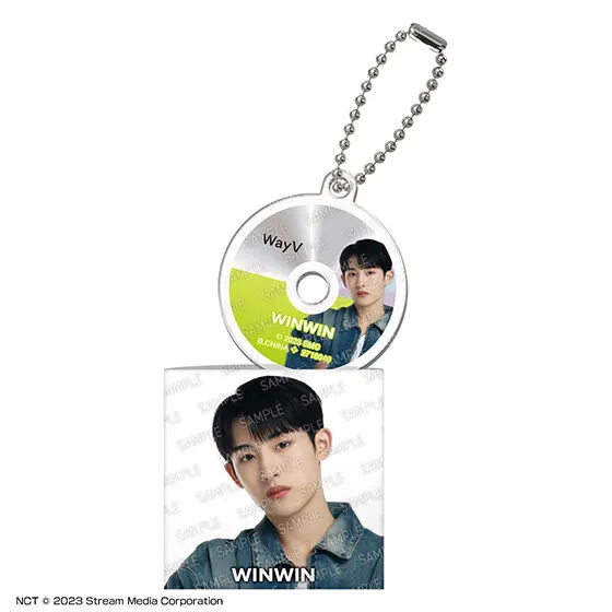 WayV CD風アクリルチャーム WINWIN