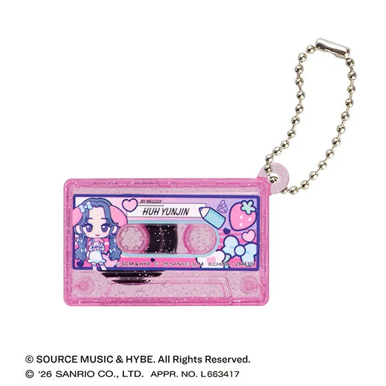 LE SSERAFIM × MY MELODY & KUROMI カセットテープチャーム HUH YUNJIN(A)
