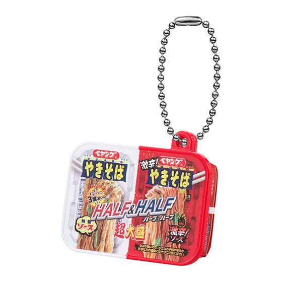 ペヤングやきそば ミニチュアチャーム 大盛バージョン ペヤング 超大盛やきそば ハーフ&ハーフ激辛