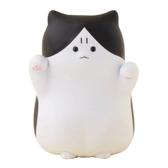 怒った猫ちゃあぁぁん 2 これ以上近付くとパンチしちゃう怒ってる猫ちゃん