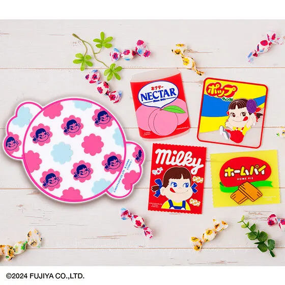 お菓子のペコちゃん クリアラバーコースター イメージカット