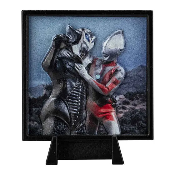 ウルトラマン 3Dレリーフスタンド ウルトラマンVSメフィラス星人