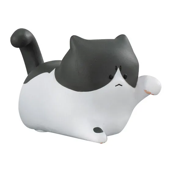 怒った猫ちゃあぁぁん3 ねこパンチしながら怒ってる猫ちゃん①