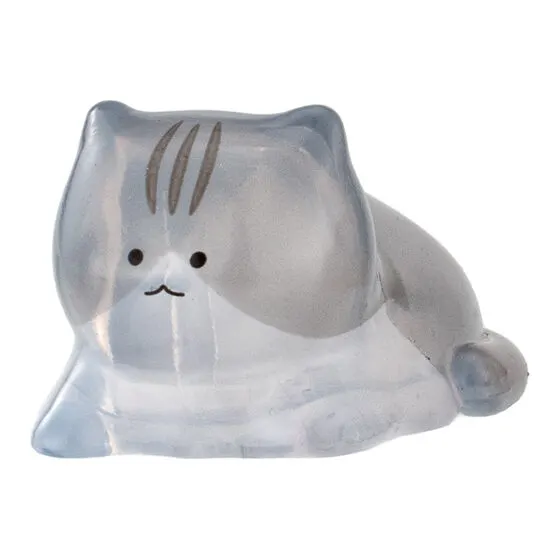 溶けてる!猫ちゃあぁぁん 香箱座り?で溶けてるにゃ