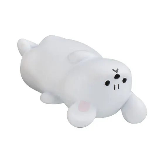 怒ったわんちゃあぁぁん2 寝転んで怒ってるわんちゃん