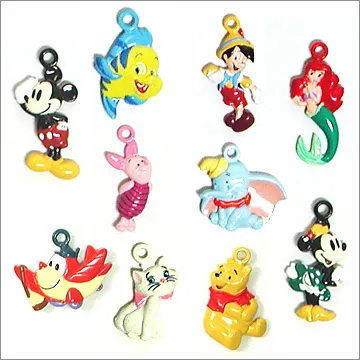 ディズニーキャラクター ファスナーマスコット(画像)