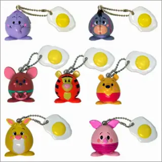 ディズニーキャラクター EGGCHAPS! プーさんと仲間たち ミニキーホルダーの画像