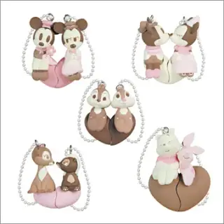 ディズニーキャラクター スゥィートペアマスコットの画像