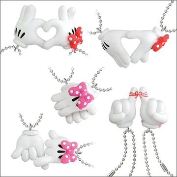 ミッキー&ミニー ラブラブハンドマスコット(画像)